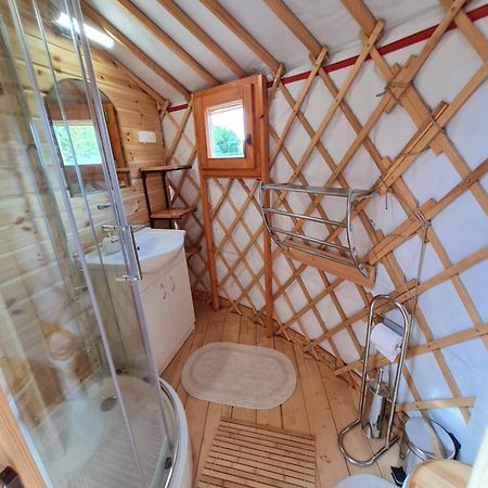 Отель Jurtafarm Rackeve - A Nomad Luxus Экстерьер фото